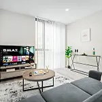 Luxury Apartment - City Centre - 2 Bedrooms - Smart Tv - Wifi - Jewellery Quarter - Intercom - 4Ah