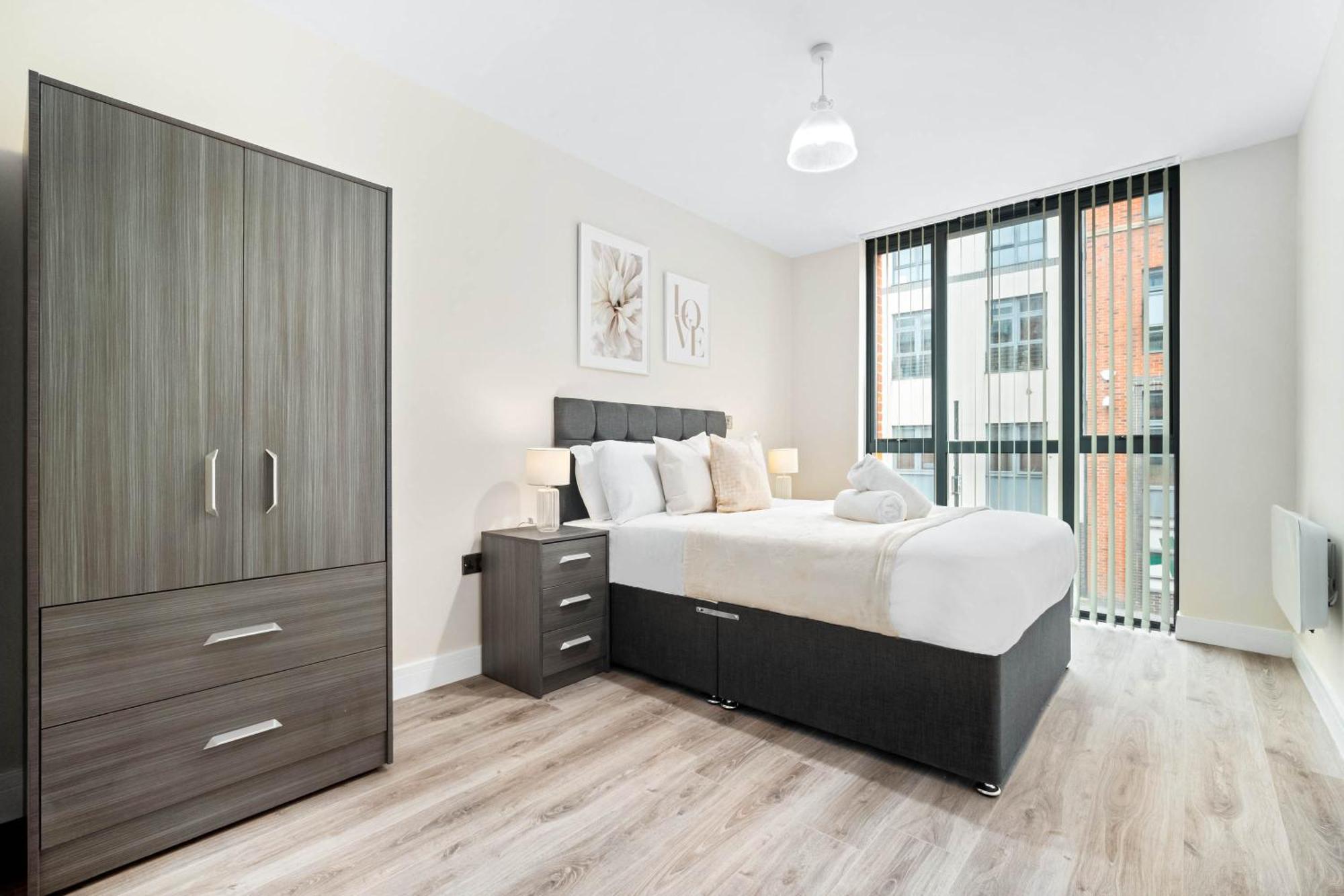 Apartment Luxury - Centre - 2 Bedrooms - Smart Tv - Wifi - Jewellery Quarter - Intercom - 4ah *