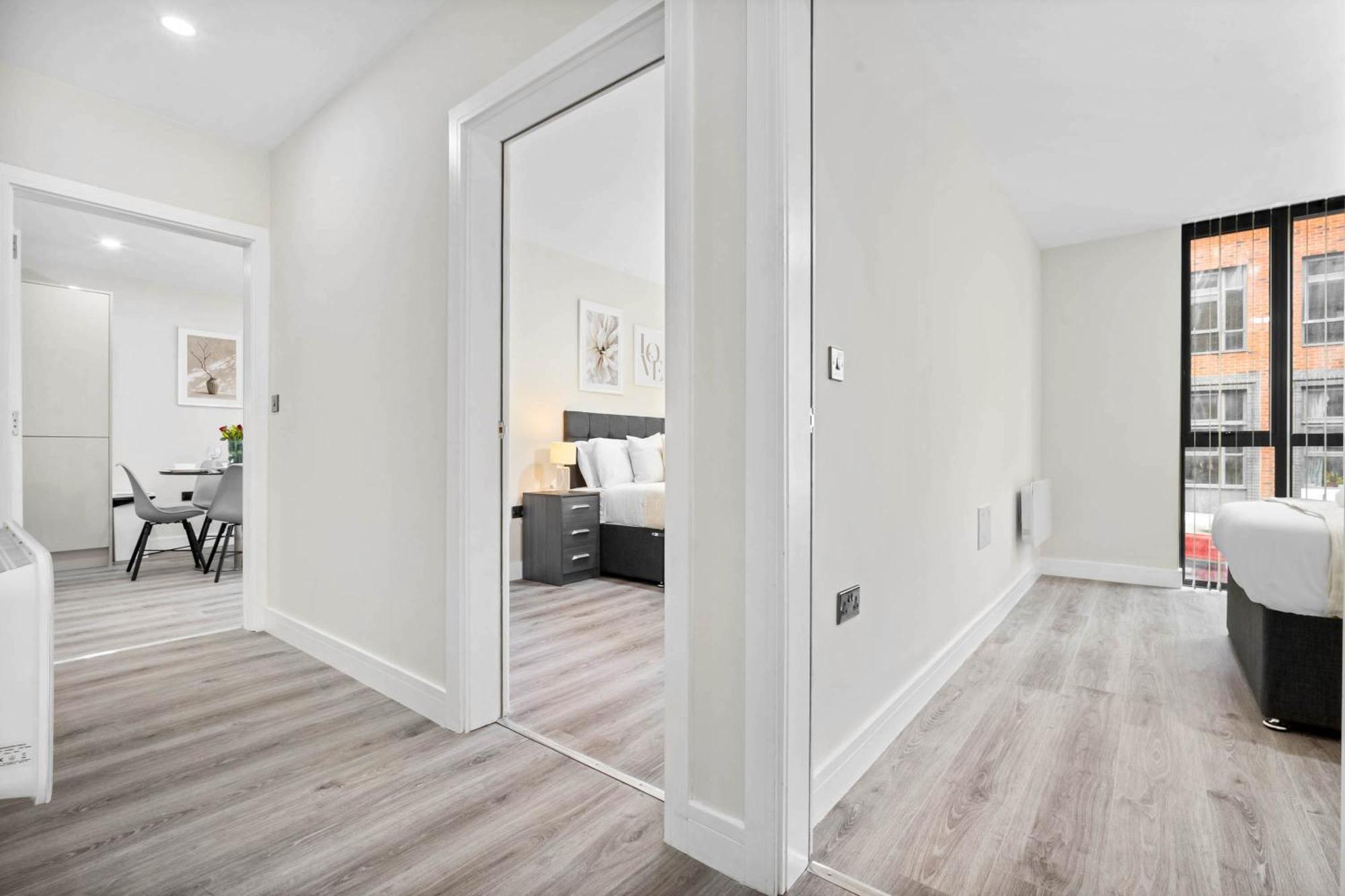 Luxury - Centre - 2 Bedrooms - Smart Tv - Wifi - Jewellery Quarter - Intercom - 4ah Birmingham