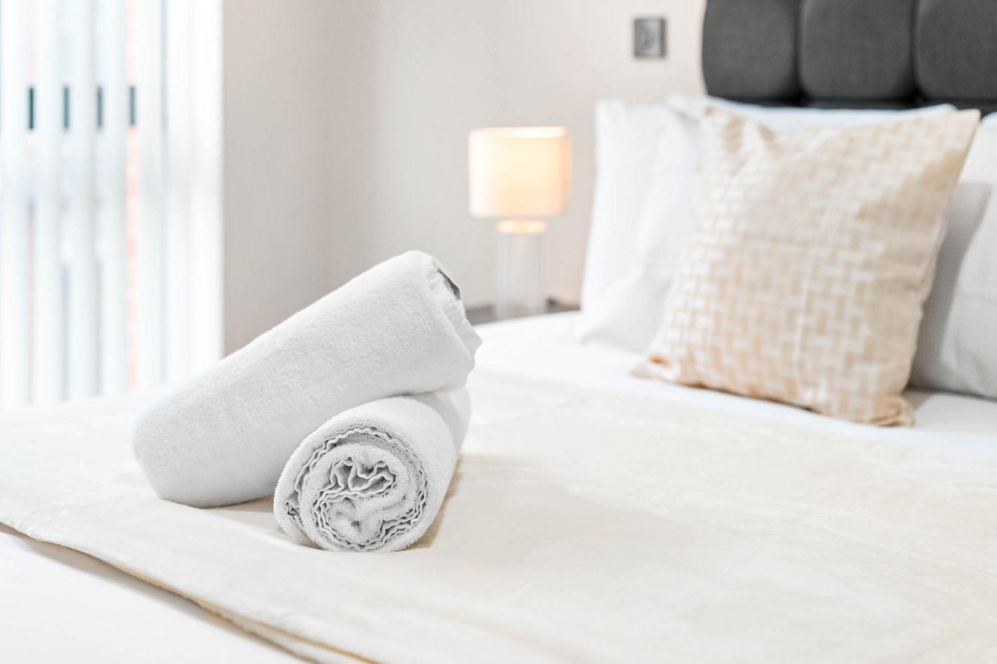 Luxury - Centre - 2 Bedrooms - Smart Tv - Wifi - Jewellery Quarter - Intercom - 4ah Apartment Birmingham